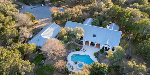 16904 Upper Woods CV