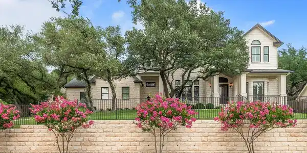 604 FLAMINGO CV