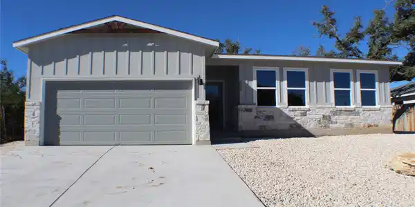 3506 Ridgeway CV