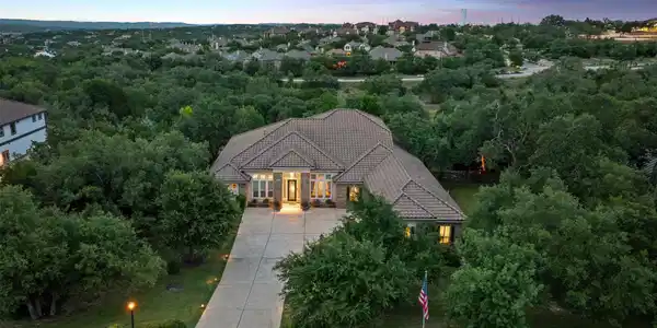 407 Bella Montagna CIR