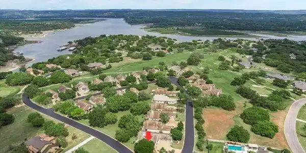 2300 FOUNDERS CIR
