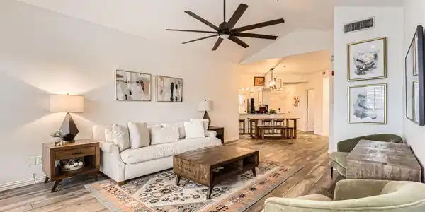 3404 American DR