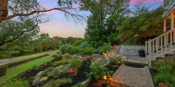6004 Mount Bonnell RD