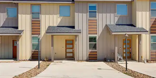 524 Palmer DR