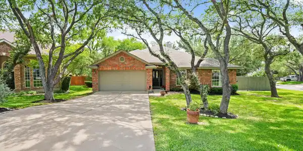 3701 Clendenin CT