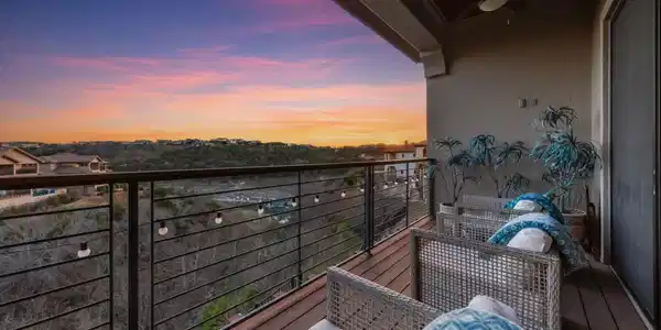 200 Marina View WAY