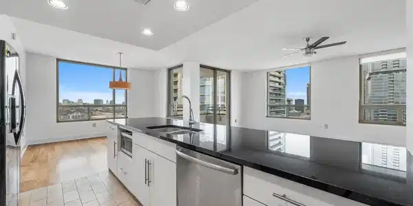 300 Bowie ST