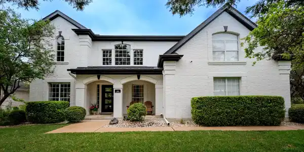 102 Hurst Creek RD
