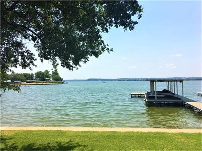 632 Deep Cove DR