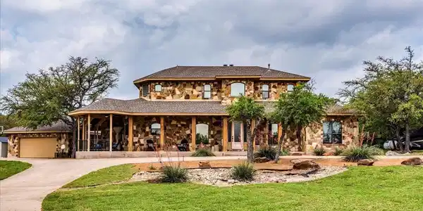 3904 Bee Creek RD