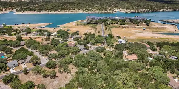 3401 Parliament CV