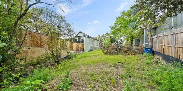 1407 Newning Ave