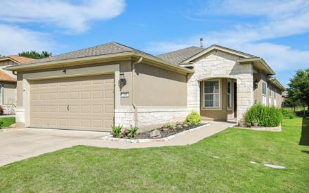 210 Salt Creek LN