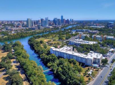 1900 Barton Springs RD