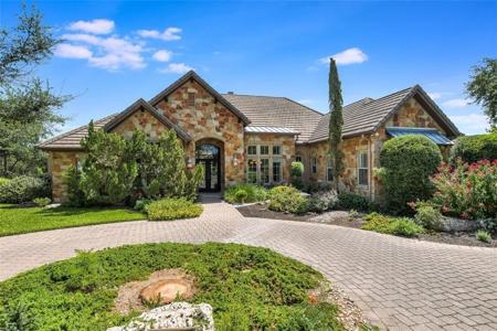 7416 Oak Shores DR