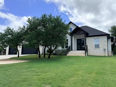 1061 Madrone RD