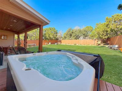 1151 Eastview DR