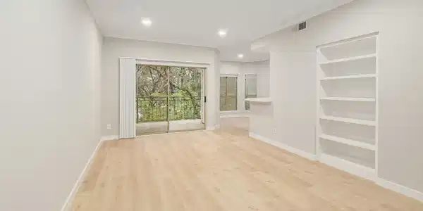 6000 Shepherd Mountain CV