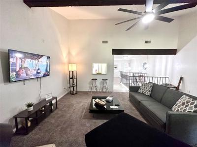 18801 Hogan CIR