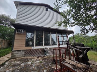 25408 Cove DR