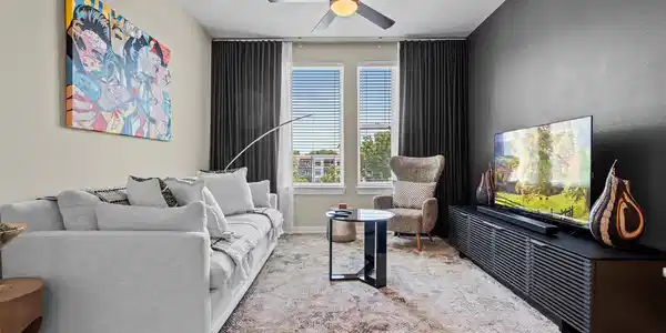 1900 Barton Springs RD