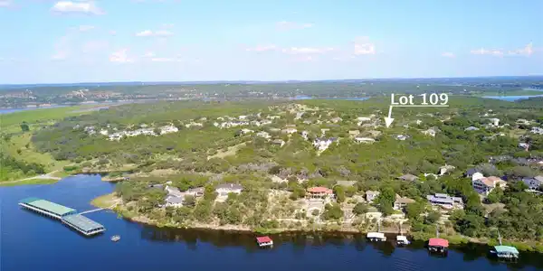 109 Cove Creek DR
