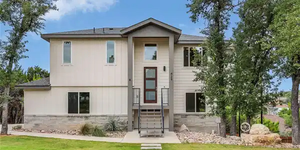 429 Summit Ridge DR N