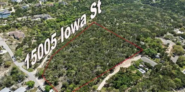 15005 Iowa ST