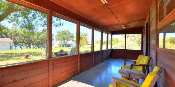 1713 County Road 128