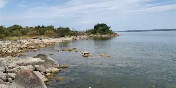 40 Peninsula DR