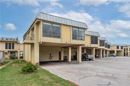 5804 Circulo DR