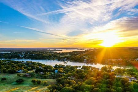704 Sandy Harbor
