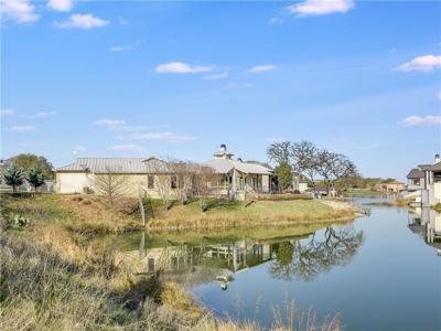 2801 Fault Line DR