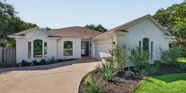 103 Copperleaf RD