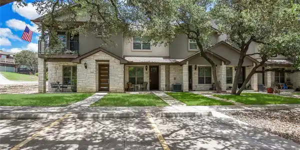 563 Demarett DR