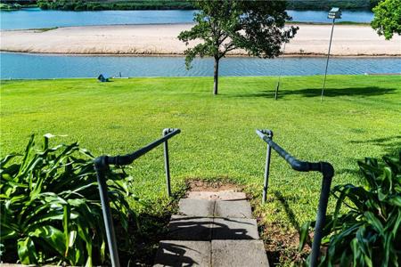 3310 River Oaks DR