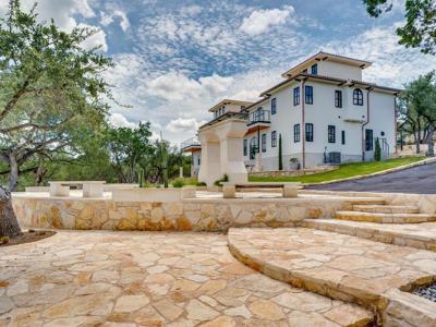 2700 Bee Creek RD