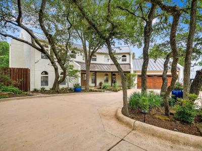 1807 Lake Shore DR