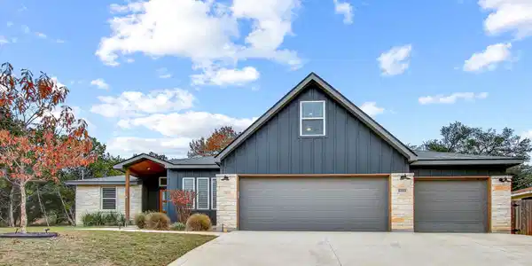 6509 Shady LN