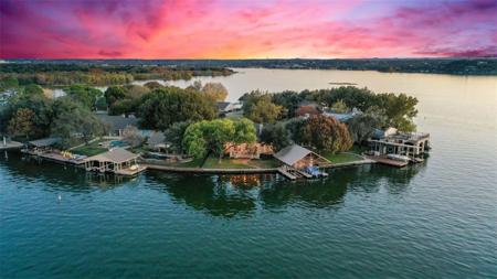 22 Beaver Island RD