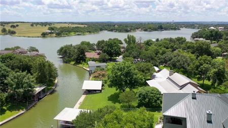 204 E Heron DR