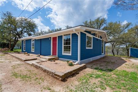 504 Laurel LN
