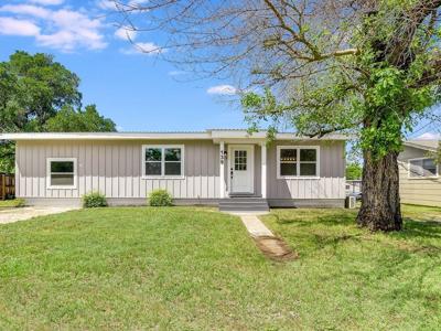 139 E Hickory DR