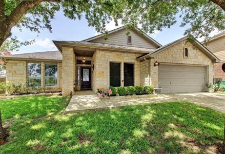 4004 Lake Edge WAY