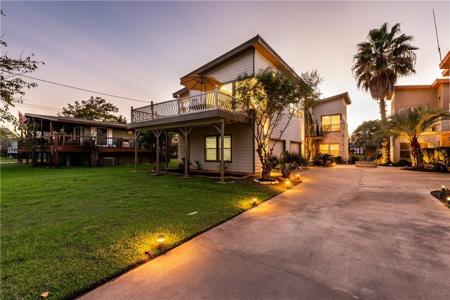 624 S Beach