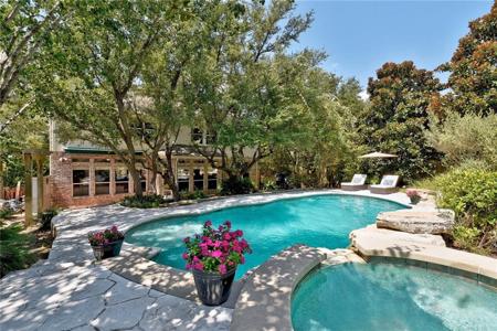 3809 Mira Vista DR