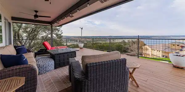 1912 Highlands DR