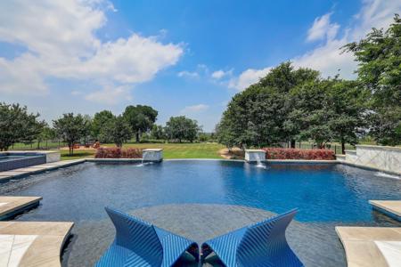 224 Dawn River CV