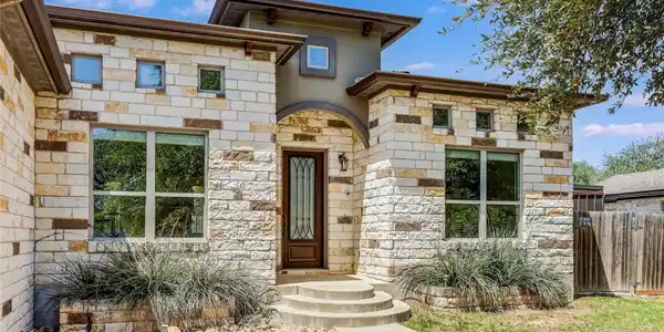 21434 Lakefront DR