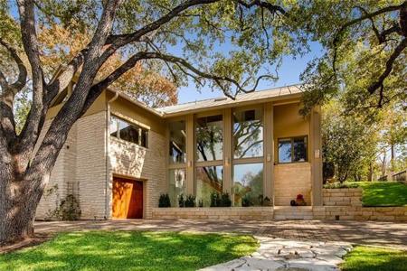 3701 Balcones DR